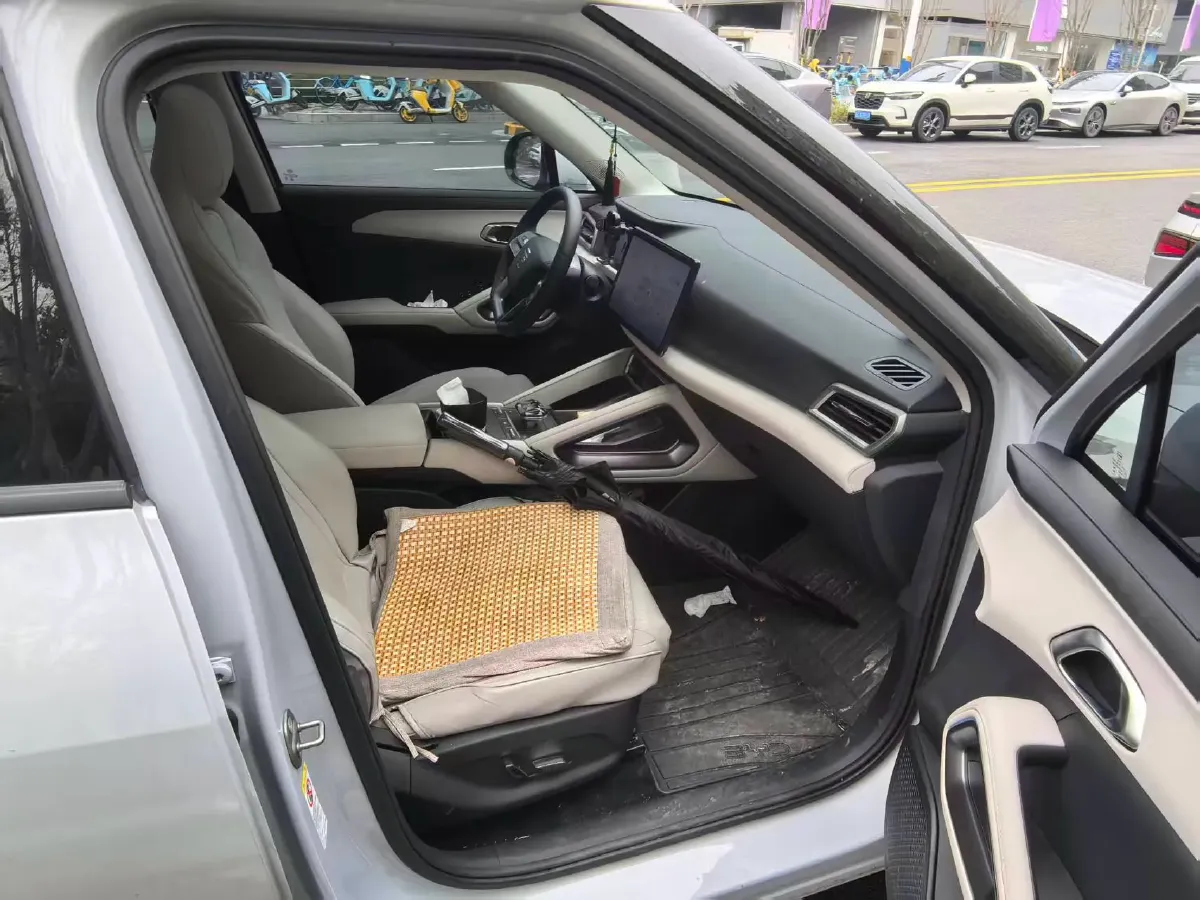 2024 BYD YuanUP BEV 45.12KWH,autocango,china used car exporter,china ev exporter,chinese used car exporter,chinese used ev exporter