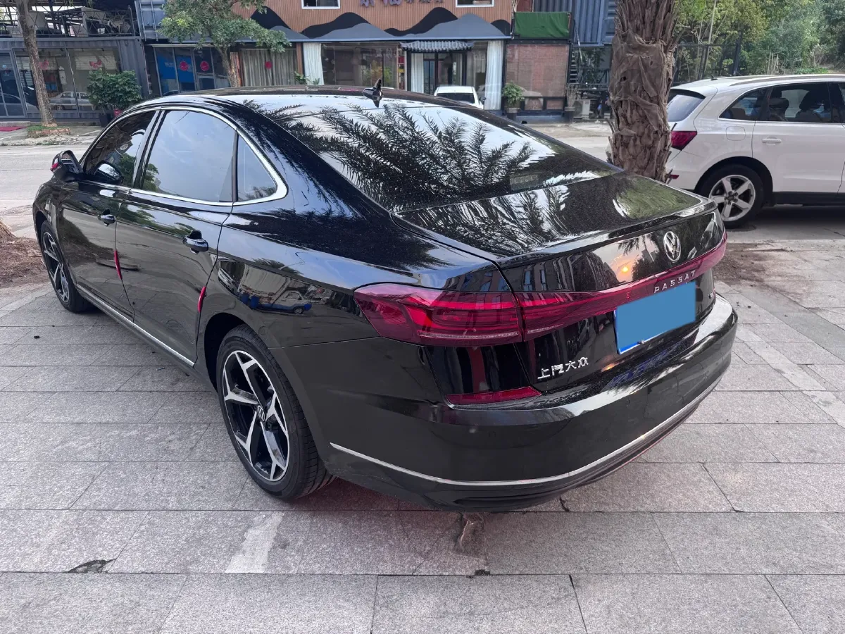 2024 Volkswagen Passat 2.0T 186HP L4 7DCT,autocango,china used car exporter,china ev exporter,chinese used car exporter,chinese used ev exporter