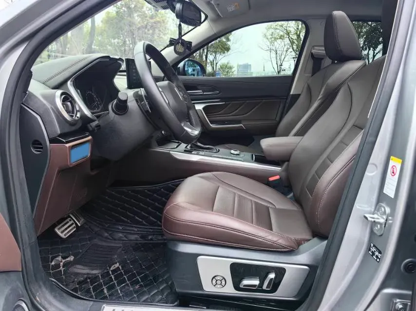 2017 WEY VV5 2.0T 197HP L4 7DCT,autocango,china used car exporter,china ev exporter,chinese used car exporter,chinese used ev exporter