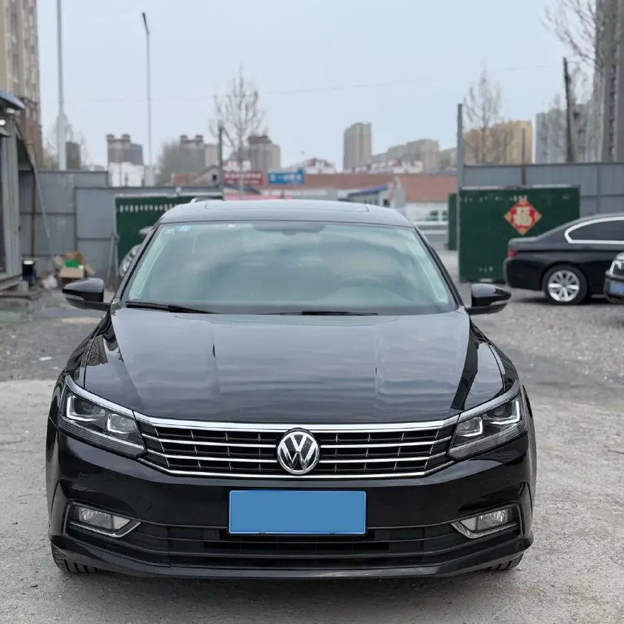 2017 Volkswagen Passat 1.8T 180HP L4 7DCT,autocango,china used car exporter,china ev exporter,chinese used car exporter,chinese used ev exporter