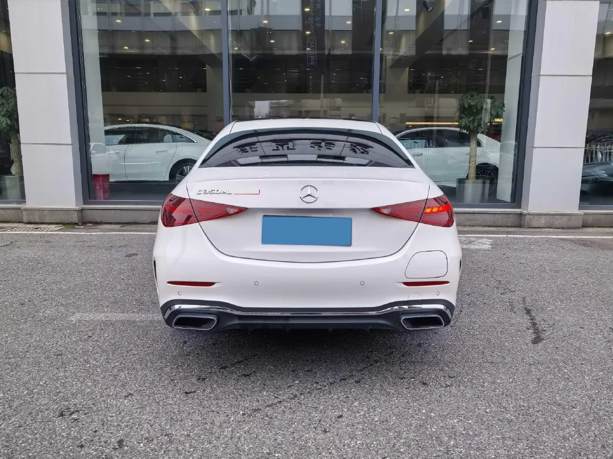 2025 Mercedes-Benz C Class 2.0T 204HP L4 9AT PHEV 25.4KWH,autocango,china used car exporter,china ev exporter,chinese used car exporter,chinese used ev exporter