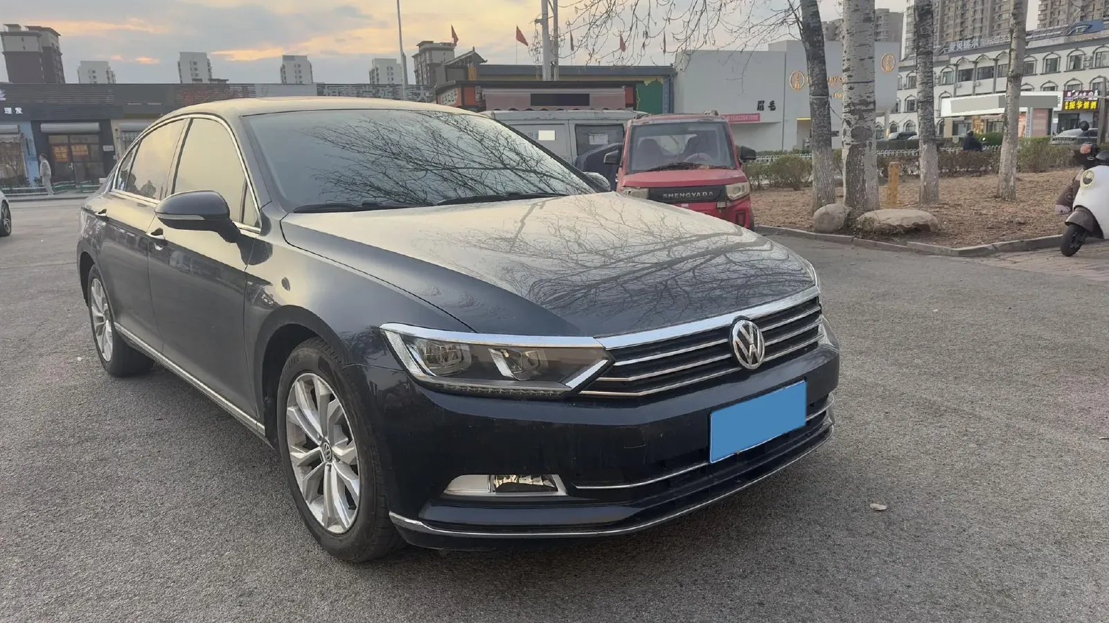 2019 Volkswagen Magotan 2.0T 186HP L4 7DCT,autocango,china used car exporter,china ev exporter,chinese used car exporter,chinese used ev exporter