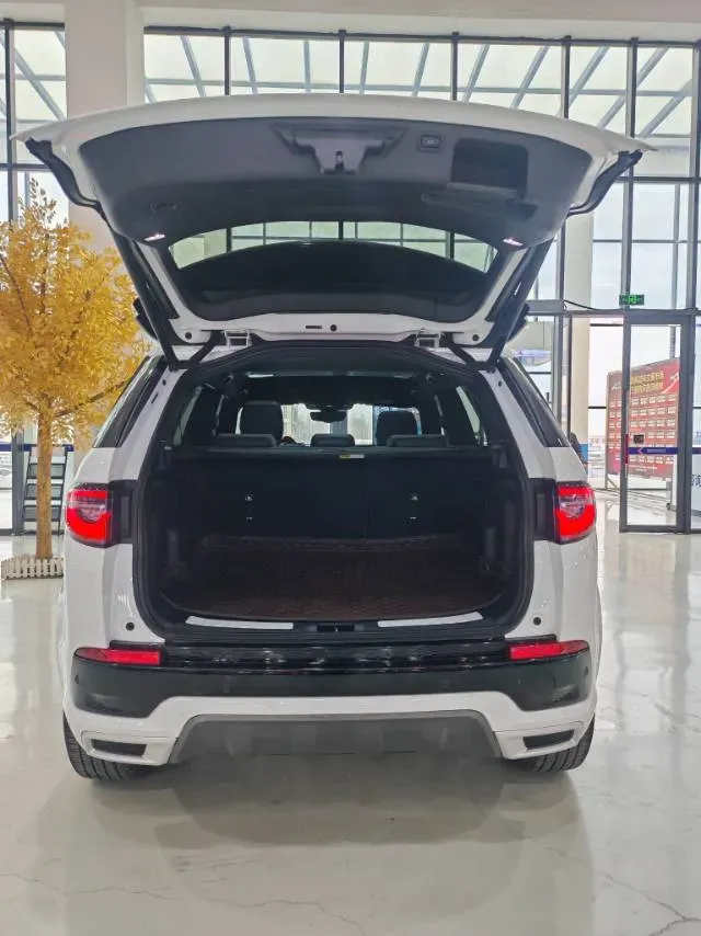 2023 Land Rover Discovery Sport 2.0T 249HP L4 9AT,autocango,china used car exporter,china ev exporter,chinese used car exporter,chinese used ev exporter