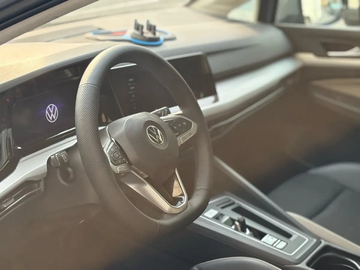 2021 Volkswagen Golf 1.4T 150HP L4 7DCT,autocango,china used car exporter,china ev exporter,chinese used car exporter,chinese used ev exporter