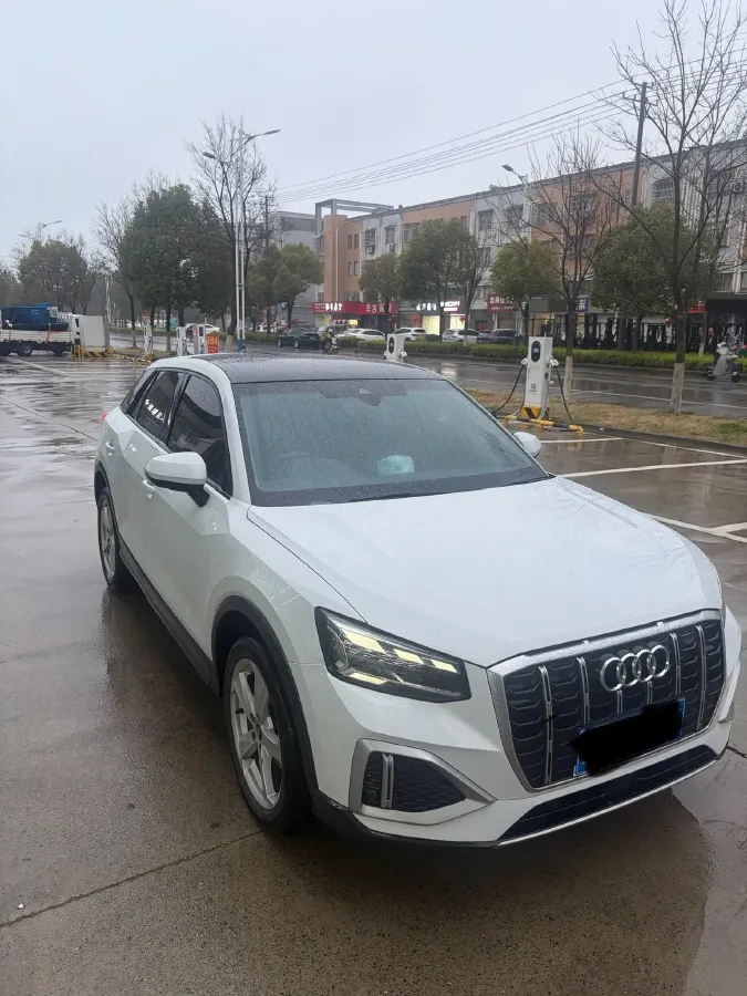2022 Audi Q2L 1.4T 150HP L4 7DCT,autocango,china used car exporter,china ev exporter,chinese used car exporter,chinese used ev exporter