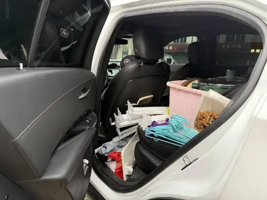 2022 Cadillac XT4 2.0T 237HP L4 9AT,autocango,china used car exporter,china ev exporter,chinese used car exporter,chinese used ev exporter