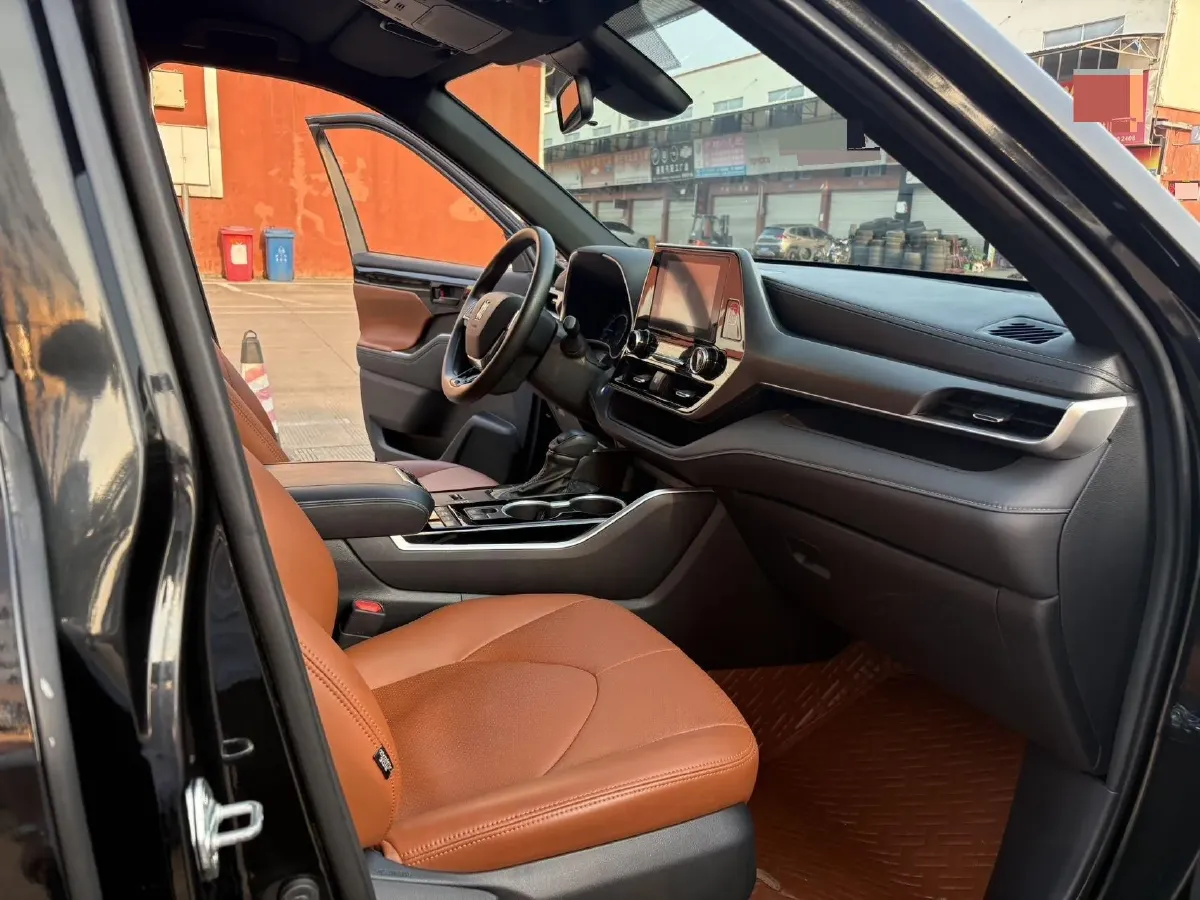 2022 Toyota Crown Kluger 2.5L 192HP L4 E-CVT Hybrid,autocango,china used car exporter,china ev exporter,chinese used car exporter,chinese used ev exporter