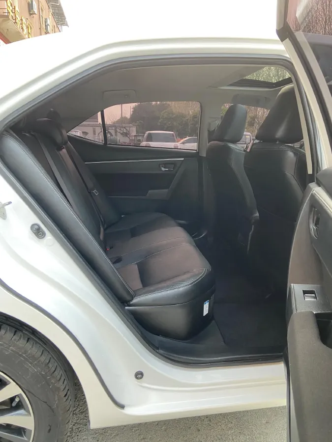 2020 Toyota Corolla Hybird E+ 1.8L 99HP L4 E-CVT PHEV 10.5KWH,autocango,china used car exporter,china ev exporter,chinese used car exporter,chinese used ev exporter