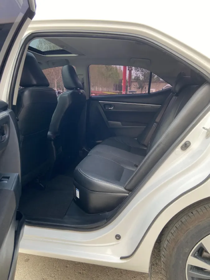 2020 Toyota Corolla Hybird E+ 1.8L 99HP L4 E-CVT PHEV 10.5KWH,autocango,china used car exporter,china ev exporter,chinese used car exporter,chinese used ev exporter