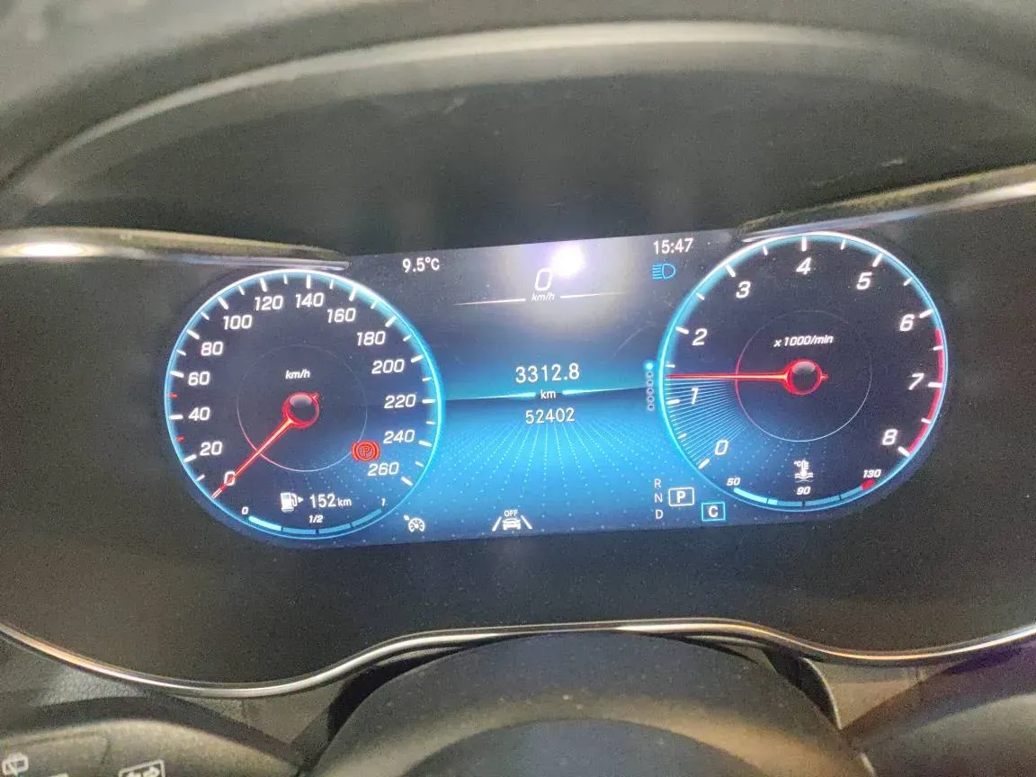 2021 Mercedes-Benz GLC Class 2.0T 258HP L4 9AT,autocango,china used car exporter,china ev exporter,chinese used car exporter,chinese used ev exporter