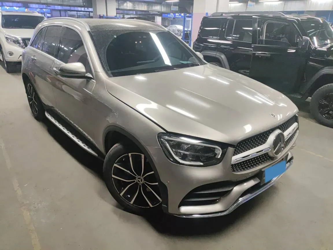 2021 Mercedes-Benz GLC Class 2.0T 258HP L4 9AT,autocango,china used car exporter,china ev exporter,chinese used car exporter,chinese used ev exporter