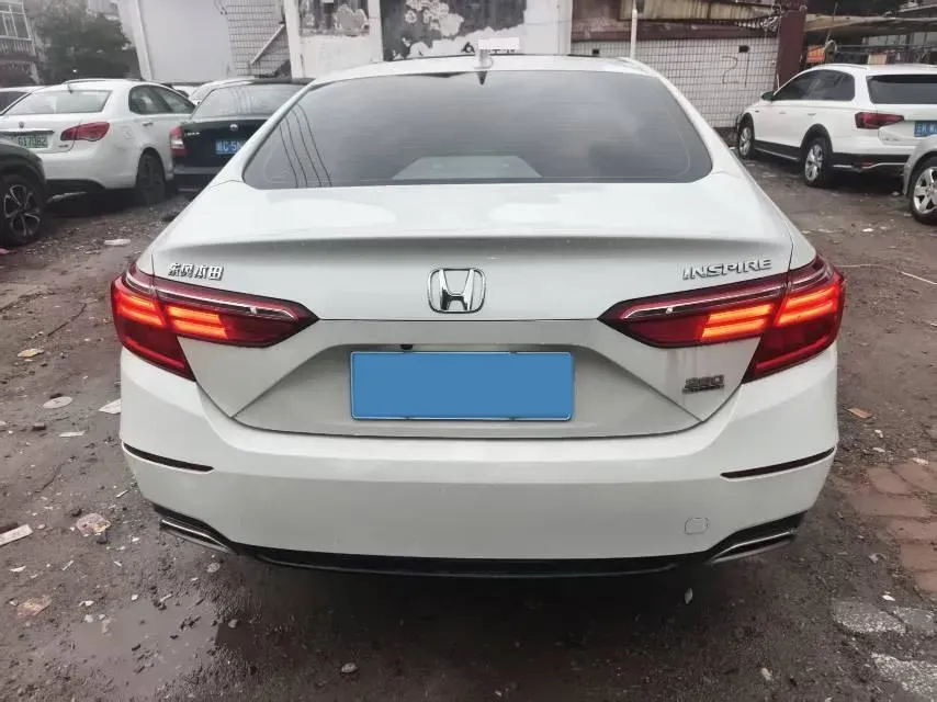2022 Honda Inspire 1.5T 194HP L4 CVT,autocango,china used car exporter,china ev exporter,chinese used car exporter,chinese used ev exporter