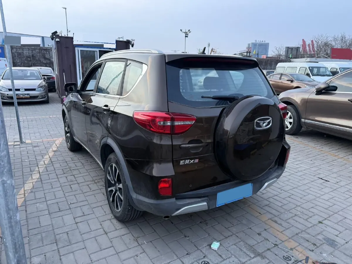 2017 KaiYi X3 1.6L 126HP L4 5MT,autocango,china used car exporter,china ev exporter,chinese used car exporter,chinese used ev exporter