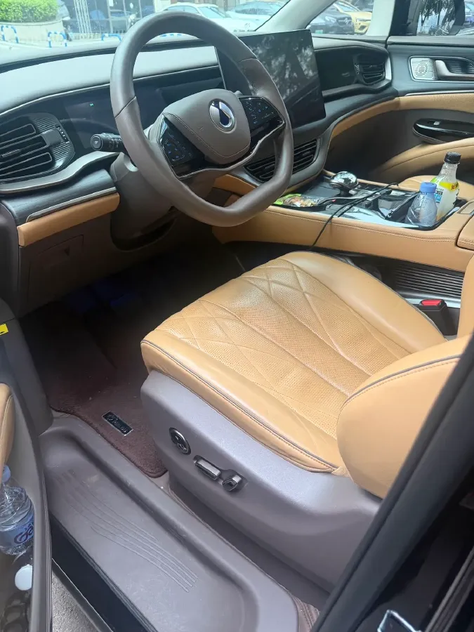 2022 Mercedes-Benz GLC Class 2.0T 197HP L4 9AT,autocango,china used car exporter,china ev exporter,chinese used car exporter,chinese used ev exporter