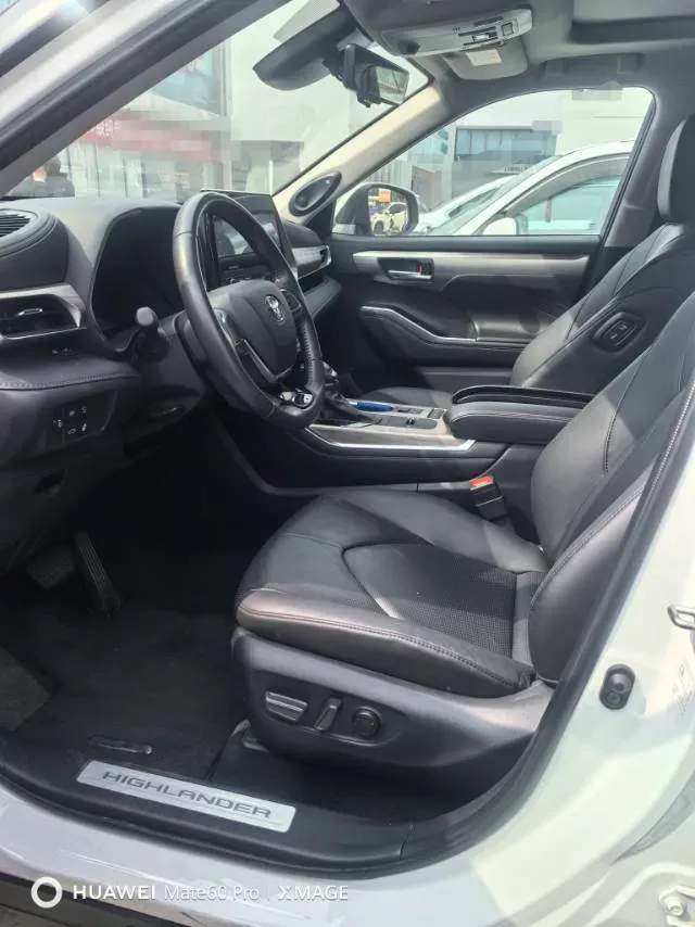 2024 Toyota Highlander 2.5L 189HP L4 E-CVT Hybrid,autocango,china used car exporter,china ev exporter,chinese used car exporter,chinese used ev exporter