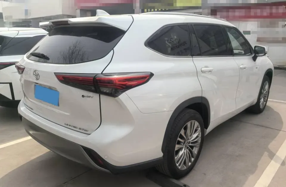 2024 Toyota Highlander 2.5L 189HP L4 E-CVT Hybrid,autocango,china used car exporter,china ev exporter,chinese used car exporter,chinese used ev exporter