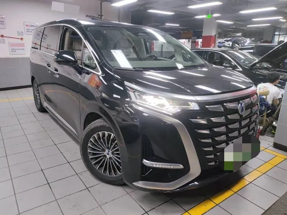 2023 Denza D9 1.5T 139HP L4 E-CVT PHEV 20.39KWH,autocango,china used car exporter,china ev exporter,chinese used car exporter,chinese used ev exporter