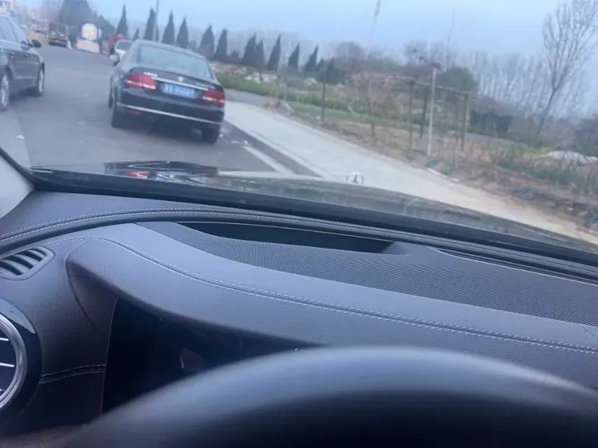 2021 Mercedes-Benz E Class 2.0T 258HP L4 9AT,autocango,china used car exporter,china ev exporter,chinese used car exporter,chinese used ev exporter