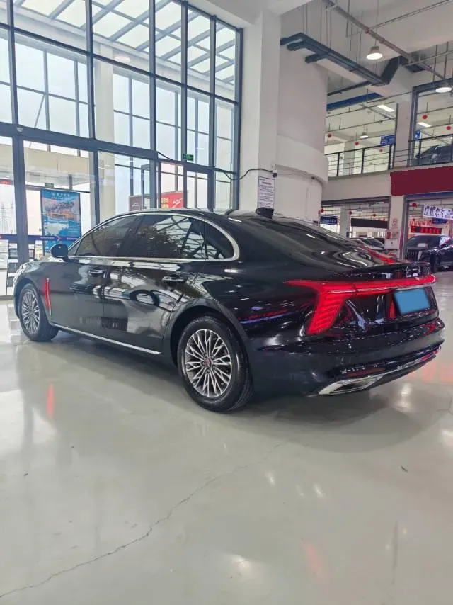 2023 HongQi H5 2.0T 224HP L4 8AT,autocango,china used car exporter,china ev exporter,chinese used car exporter,chinese used ev exporter