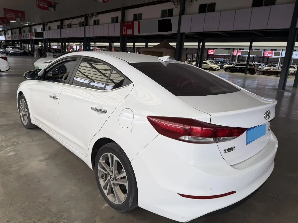 2016 Hyundai Elantra 1.6L 130HP L4 6AT,autocango,china used car exporter,china ev exporter,chinese used car exporter,chinese used ev exporter