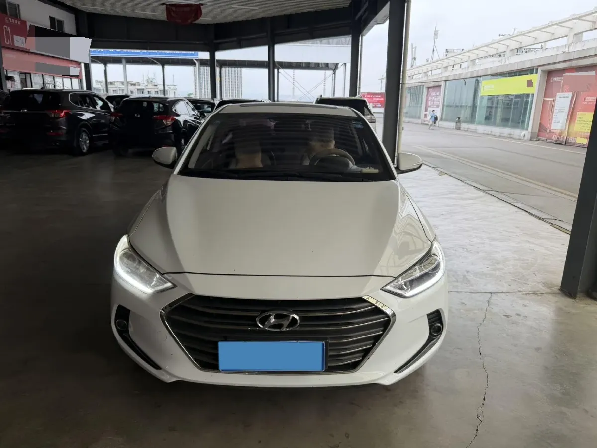 2016 Hyundai Elantra 1.6L 130HP L4 6AT,autocango,china used car exporter,china ev exporter,chinese used car exporter,chinese used ev exporter