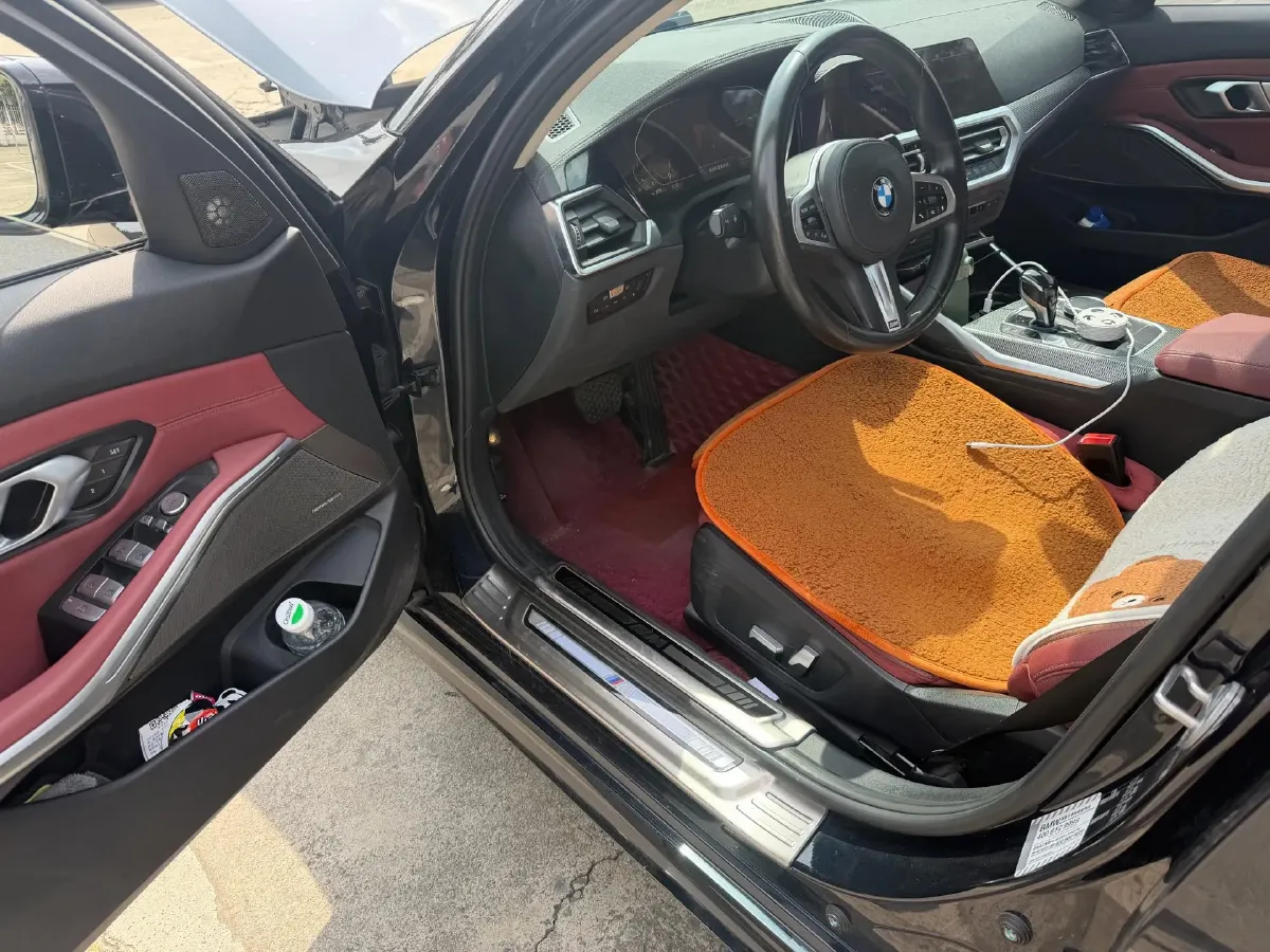 2022 BMW 3 Series 2.0T 184HP L4 8AT,autocango,china used car exporter,china ev exporter,chinese used car exporter,chinese used ev exporter