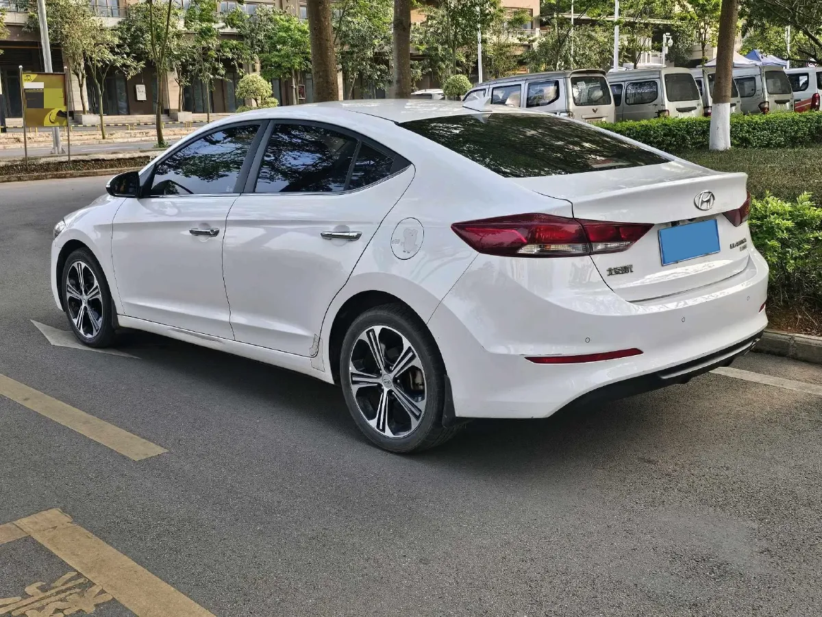 2018 Hyundai Elantra 1.4T 130HP L4 7DCT,autocango,china used car exporter,china ev exporter,chinese used car exporter,chinese used ev exporter