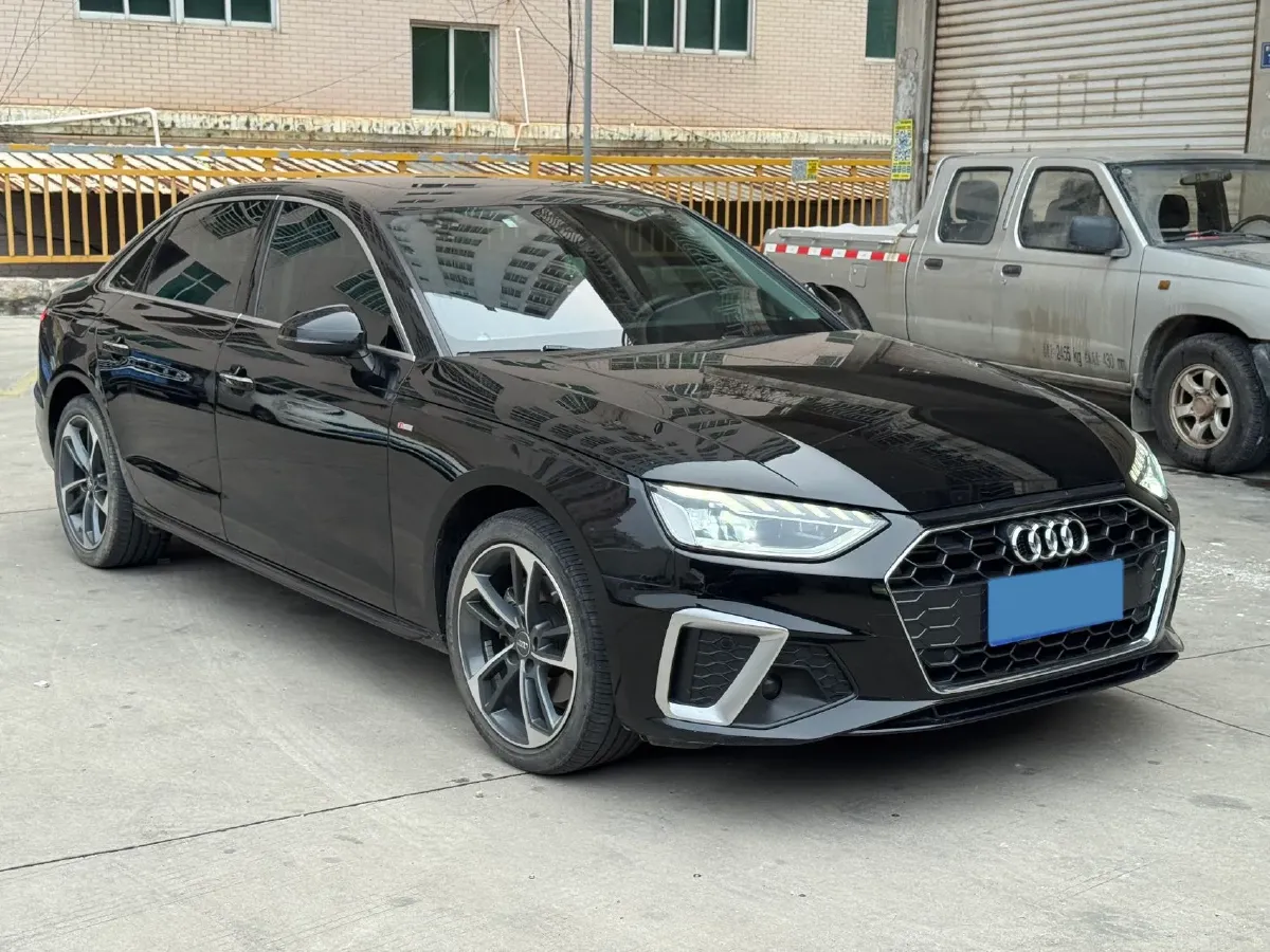 2020 Audi A4L 2.0T 190HP L4 7DCT,autocango,china used car exporter,china ev exporter,chinese used car exporter,chinese used ev exporter