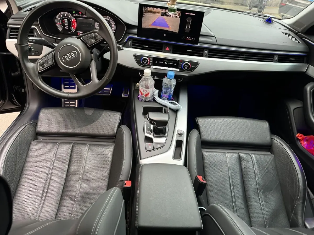 2020 Audi A4L 2.0T 190HP L4 7DCT,autocango,china used car exporter,china ev exporter,chinese used car exporter,chinese used ev exporter