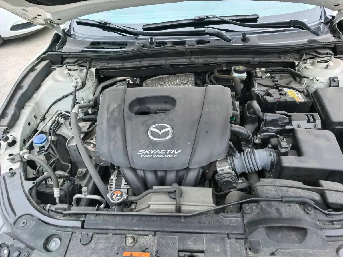 2017 Mazda 3 Axela 1.5L 117HP L4 6AT,autocango,china used car exporter,china ev exporter,chinese used car exporter,chinese used ev exporter