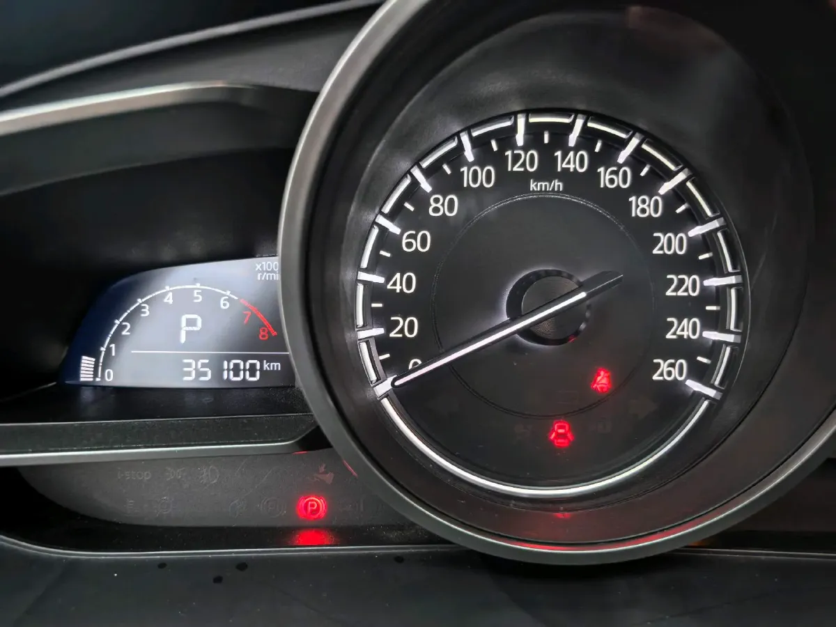 2017 Mazda 3 Axela 1.5L 117HP L4 6AT,autocango,china used car exporter,china ev exporter,chinese used car exporter,chinese used ev exporter