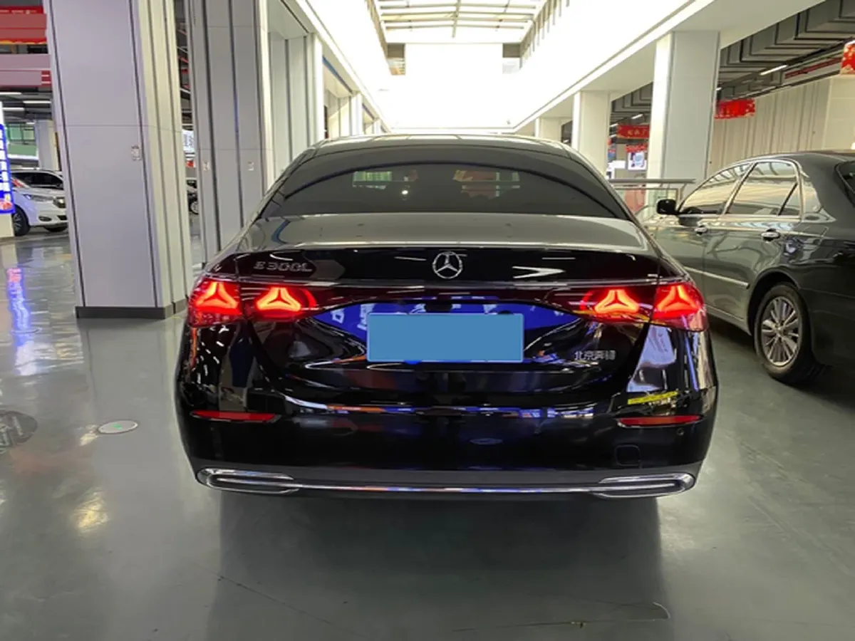 2024 Mercedes-Benz E Class 2.0T 258HP L4 9AT,autocango,china used car exporter,china ev exporter,chinese used car exporter,chinese used ev exporter