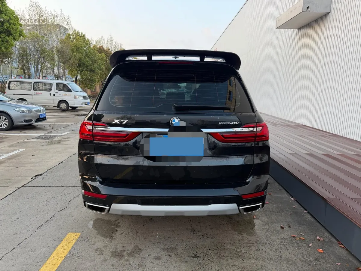 2022 BMW X7 3.0T 340HP L6 8AT,autocango,china used car exporter,china ev exporter,chinese used car exporter,chinese used ev exporter
