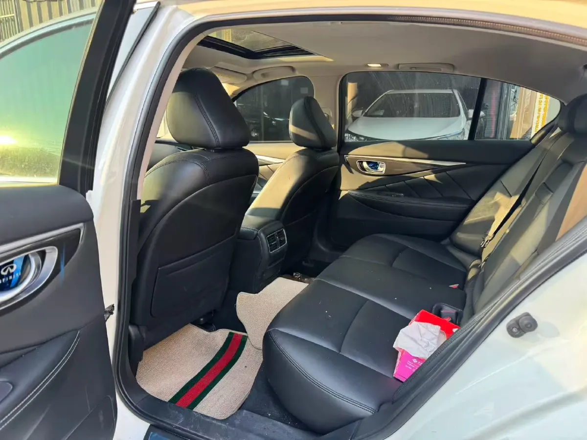 2016 Infiniti Q50L 2.0T 211HP L4 7AT,autocango,china used car exporter,china ev exporter,chinese used car exporter,chinese used ev exporter