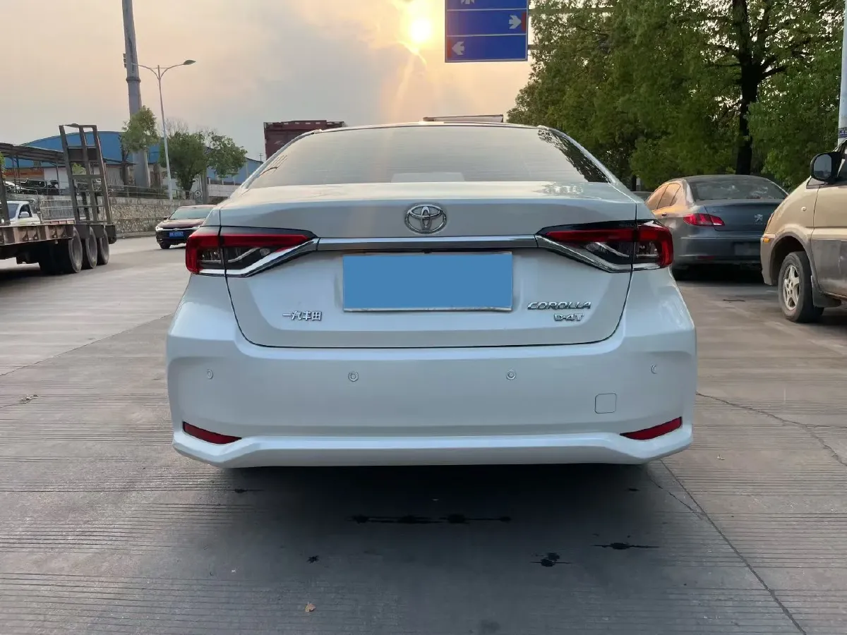 2019 Toyota Corolla 1.2T 116HP L4 CVT,autocango,china used car exporter,china ev exporter,chinese used car exporter,chinese used ev exporter