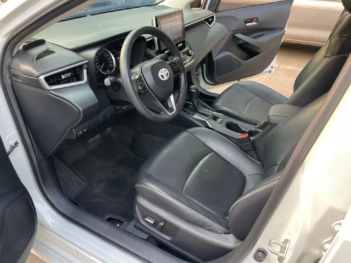 2019 Toyota Corolla 1.2T 116HP L4 CVT,autocango,china used car exporter,china ev exporter,chinese used car exporter,chinese used ev exporter