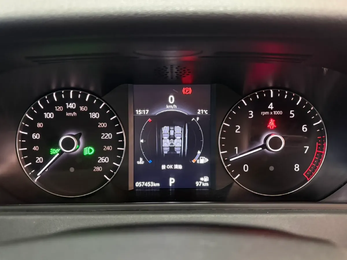 2018 Land Rover Range Rover Velar 3.0T 380HP V6 8AT,autocango,china used car exporter,china ev exporter,chinese used car exporter,chinese used ev exporter