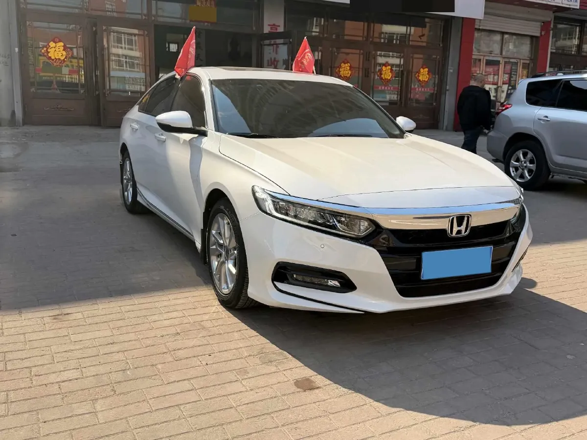 2018 Honda Accord 1.5T 194HP L4 CVT,autocango,china used car exporter,china ev exporter,chinese used car exporter,chinese used ev exporter