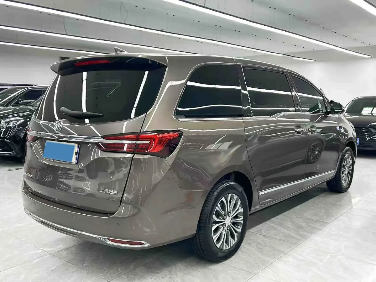 2020 Buick GL8 2.0T 237HP L4 9AT,autocango,china used car exporter,china ev exporter,chinese used car exporter,chinese used ev exporter