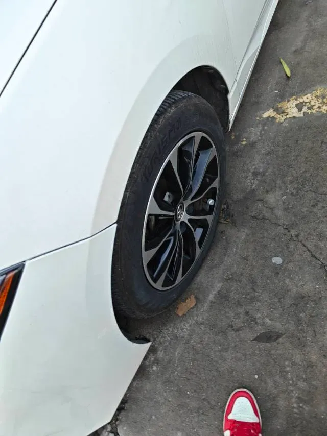 2019 Toyota Avalon 2.5L 178HP L4 E-CVT Hybrid,autocango,china used car exporter,china ev exporter,chinese used car exporter,chinese used ev exporter