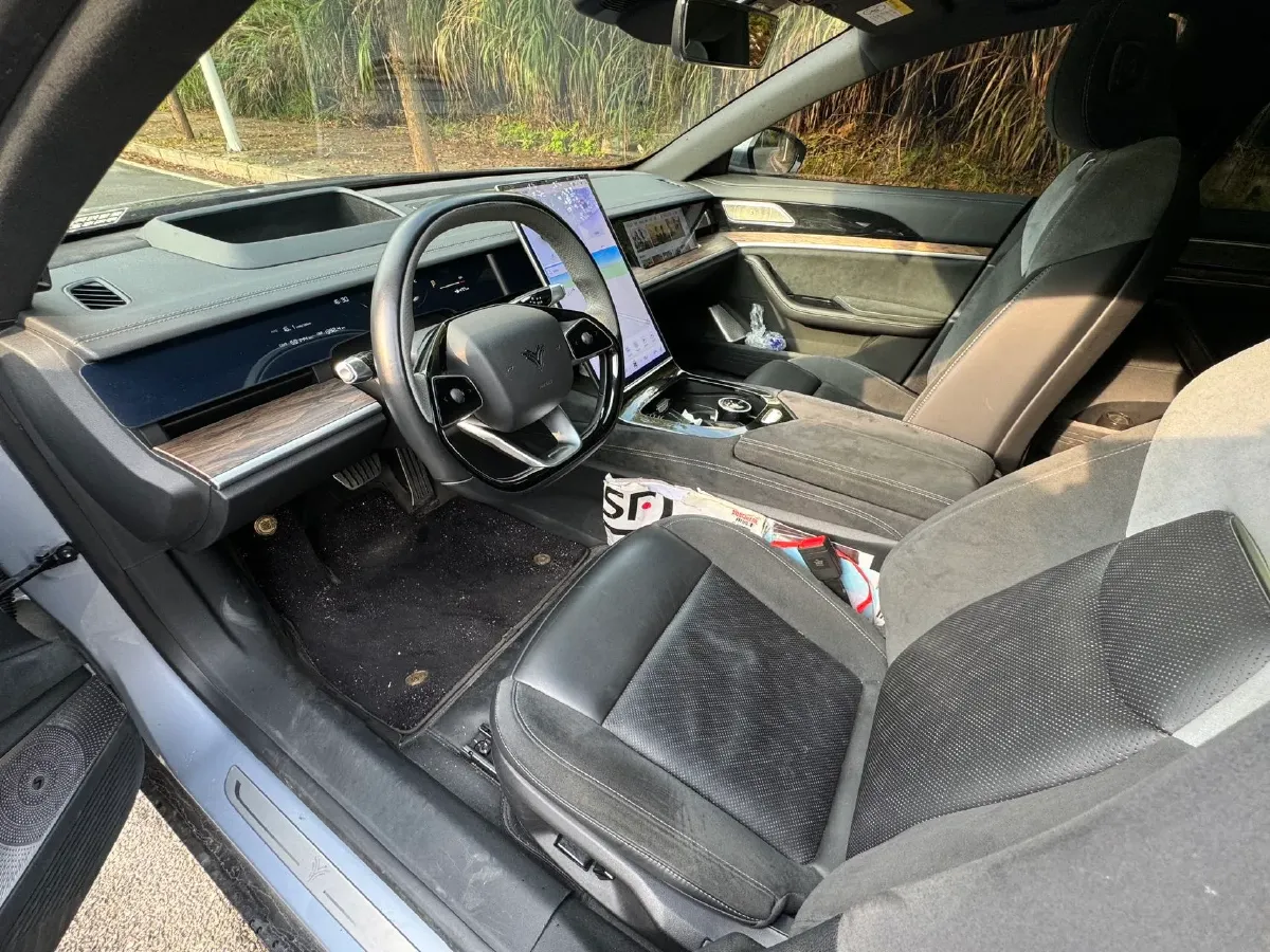 2022 MAXUS D90 Pro 2.0T 218HP L4 8AT,autocango,china used car exporter,china ev exporter,chinese used car exporter,chinese used ev exporter