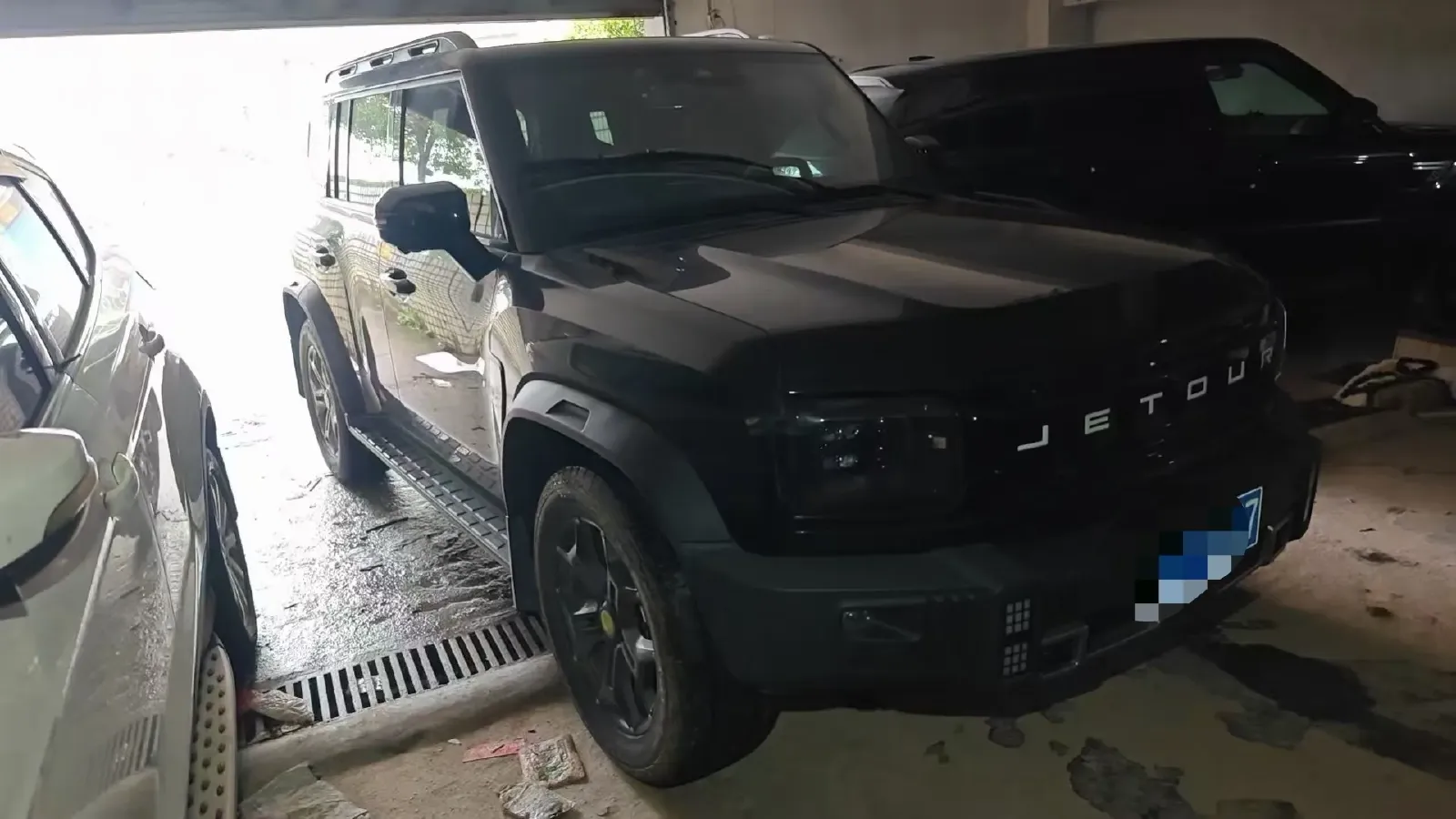 2023 Jetour Traveller 2.0T 254HP L4 7DCT,autocango,china used car exporter,china ev exporter,chinese used car exporter,chinese used ev exporter