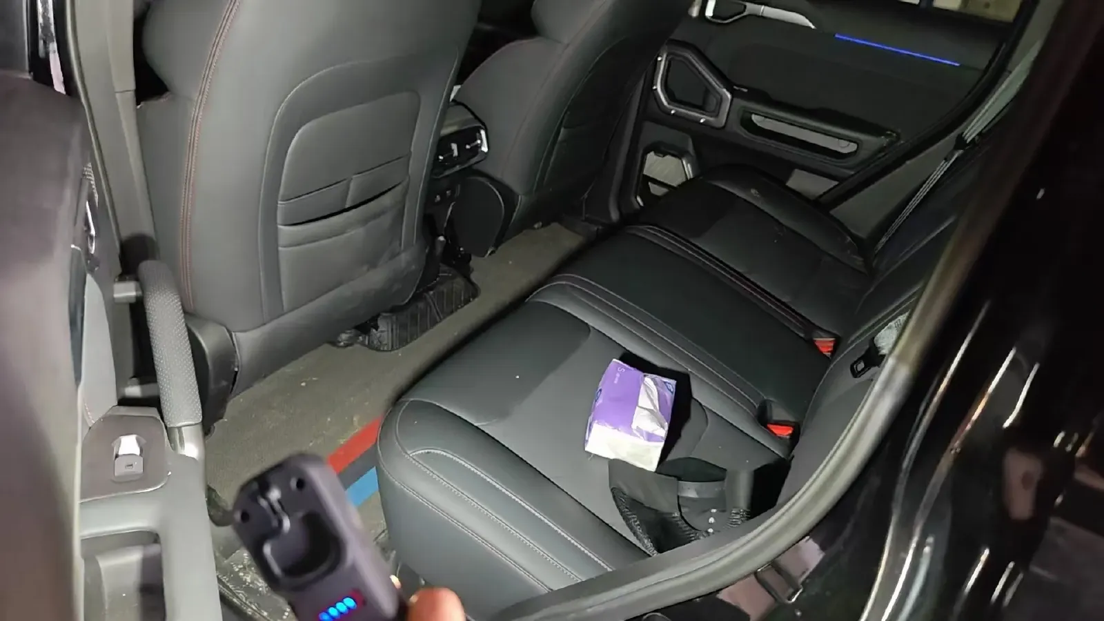 2023 Jetour Traveller 2.0T 254HP L4 7DCT,autocango,china used car exporter,china ev exporter,chinese used car exporter,chinese used ev exporter