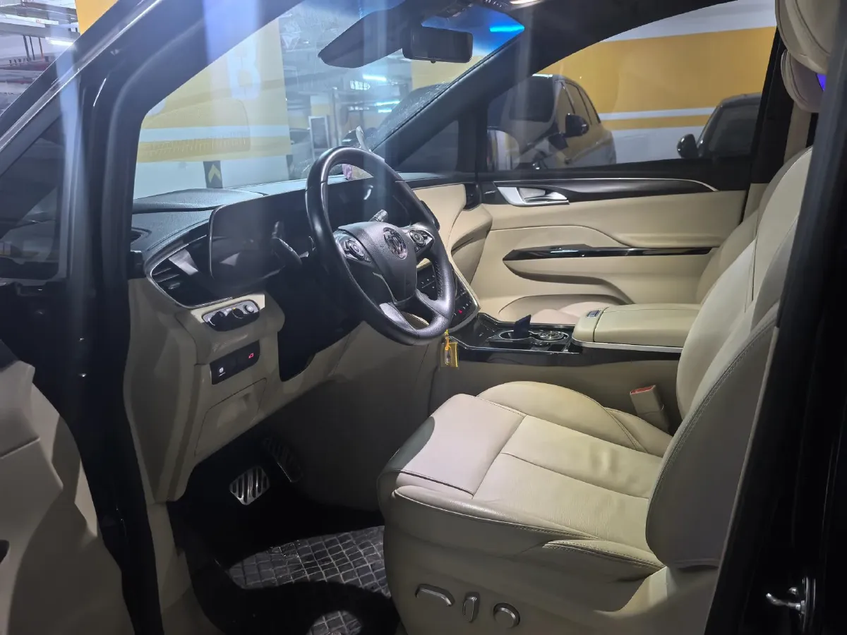 2023 Buick GL8 2.0T 237HP L4 9AT,autocango,china used car exporter,china ev exporter,chinese used car exporter,chinese used ev exporter