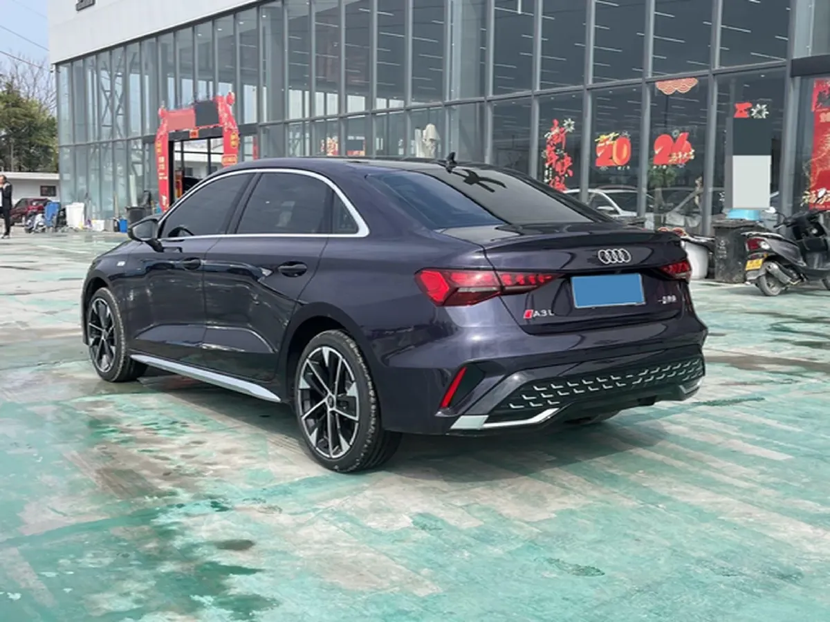 2025 Audi A3 1.5T 160HP L4 7DCT,autocango,china used car exporter,china ev exporter,chinese used car exporter,chinese used ev exporter