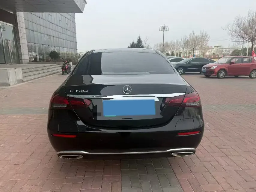 2023 Mercedes-Benz E Class 2.0T 211HP L4 9AT PHEV 25.4KWH,autocango,china used car exporter,china ev exporter,chinese used car exporter,chinese used ev exporter