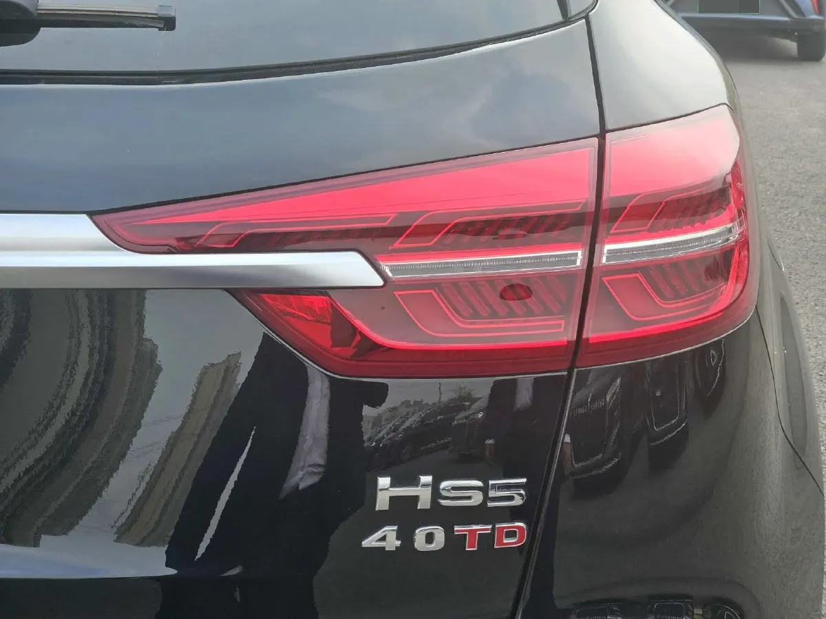 2019 HongQi HS5 2.0T 224HP L4 6AT,autocango,china used car exporter,china ev exporter,chinese used car exporter,chinese used ev exporter
