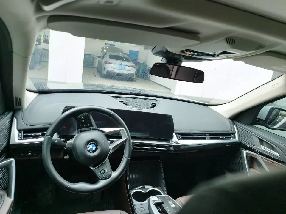 2023 BMW X1 1.5T 156HP L3 7DCT,autocango,china used car exporter,china ev exporter,chinese used car exporter,chinese used ev exporter