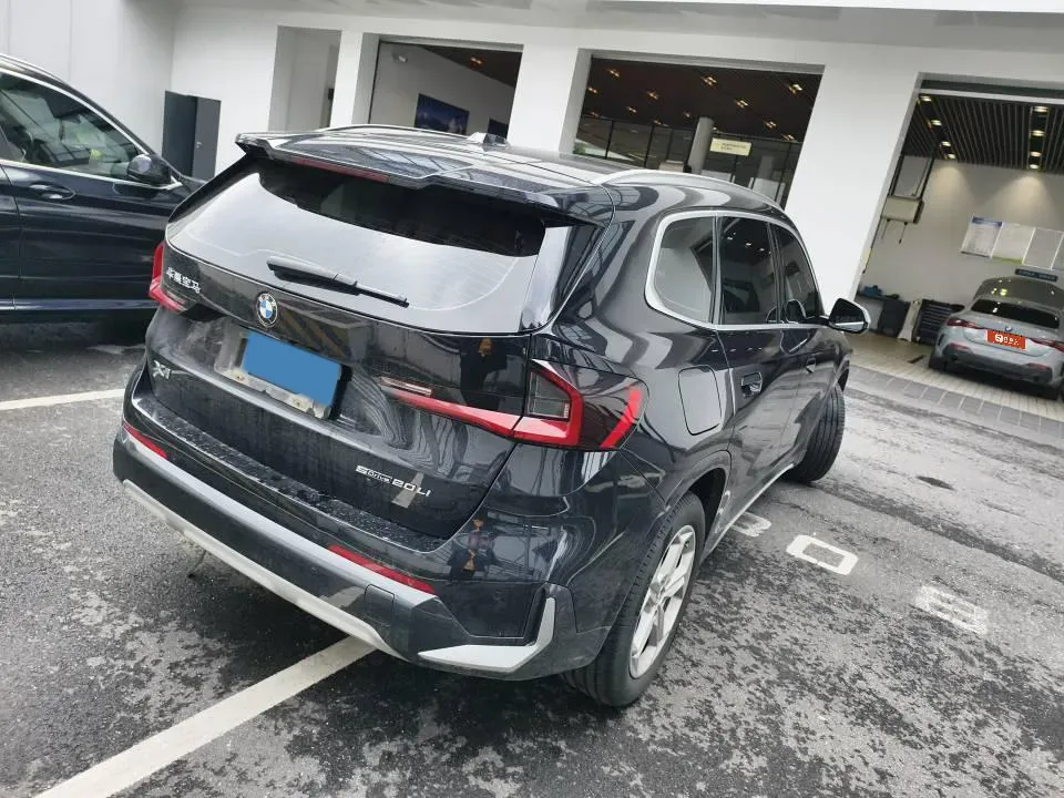 2023 BMW X1 1.5T 156HP L3 7DCT,autocango,china used car exporter,china ev exporter,chinese used car exporter,chinese used ev exporter