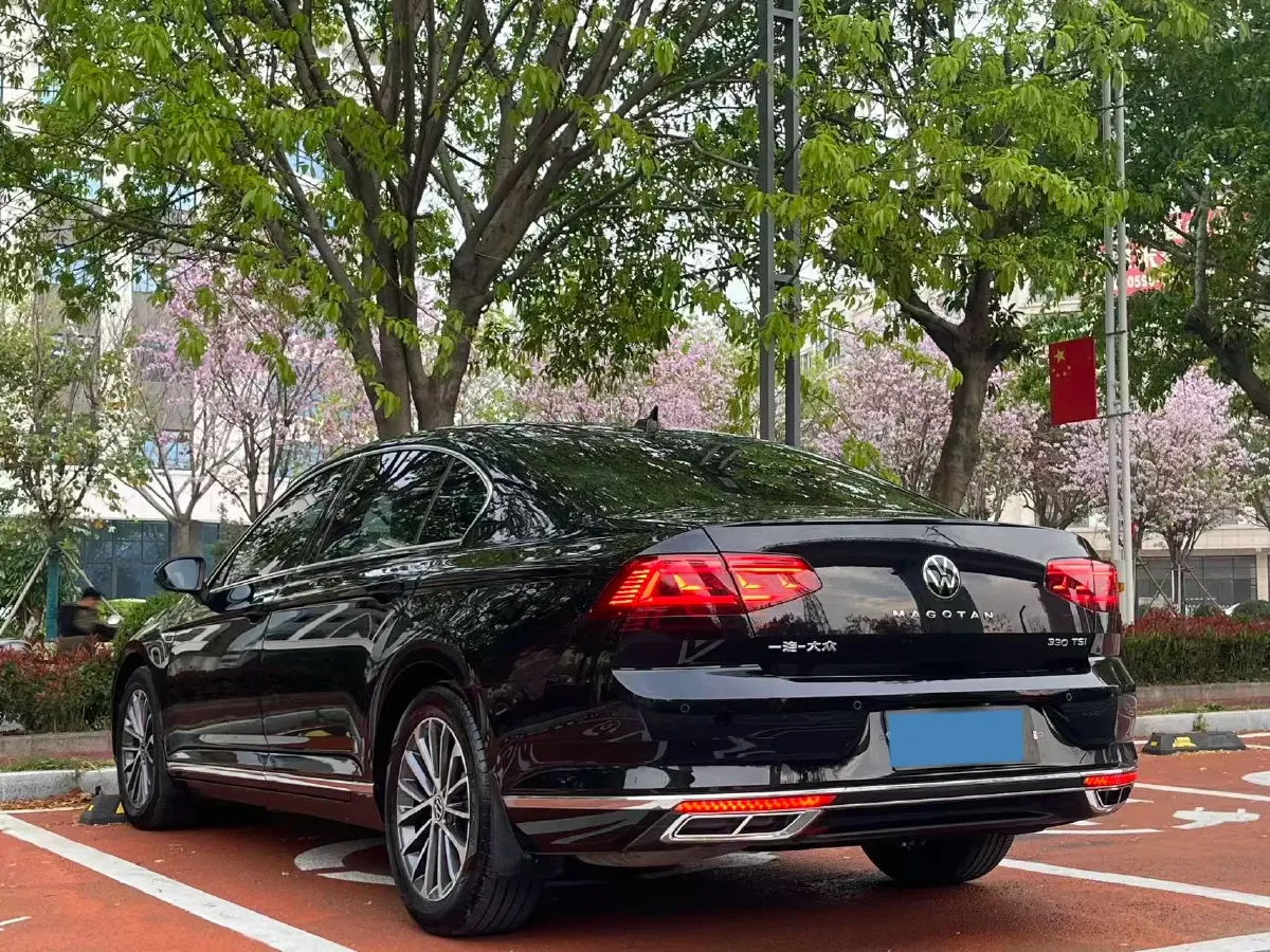 2020 Volkswagen Magotan 1.4T 150HP L4 7DCT,autocango,china used car exporter,china ev exporter,chinese used car exporter,chinese used ev exporter